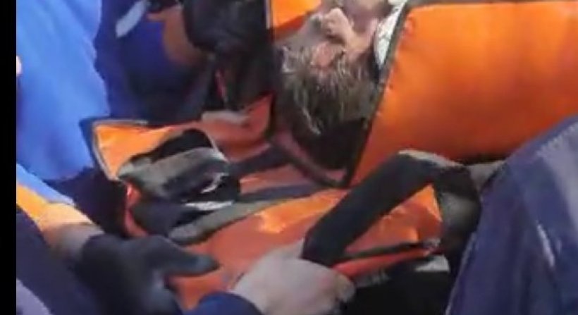 İzmir ekipleri depremin 102. saatinde bir canı daha kurtardı