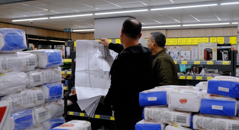 MARKETLERİN KOLON VE KİRİŞLERİ KONTROL EDİLİYOR