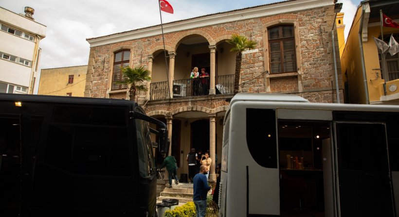 Başkan Koştu, belediyenin kapılarını sanata açtı