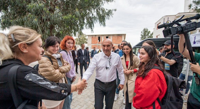 Üniversite öğrencileri için ücretsiz çamaşırhane hizmeti Çiğli'de
