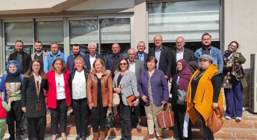 Dinçer Işıktaş: Türkçülüğü savunanlar Anadolu'da Türk bırakmadı.