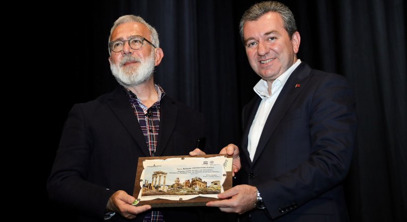 Bergama'da "İstanbul'un Fethi” konulu konferans