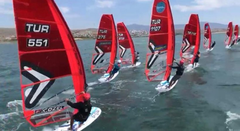Aliağa Yenişakran'da Muhteşem Yelken Turnuvası