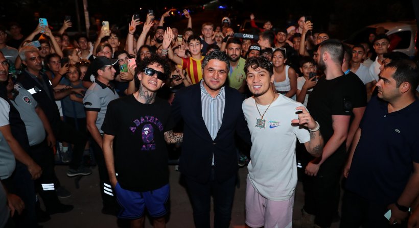 Aliağa'da Nil Karaibrahimgil ve Çakal&Reckol Rüzgarı