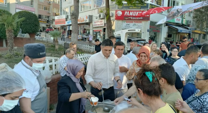 ALİAĞA MHP TEŞKİLATINDAN AŞURE HAYRI