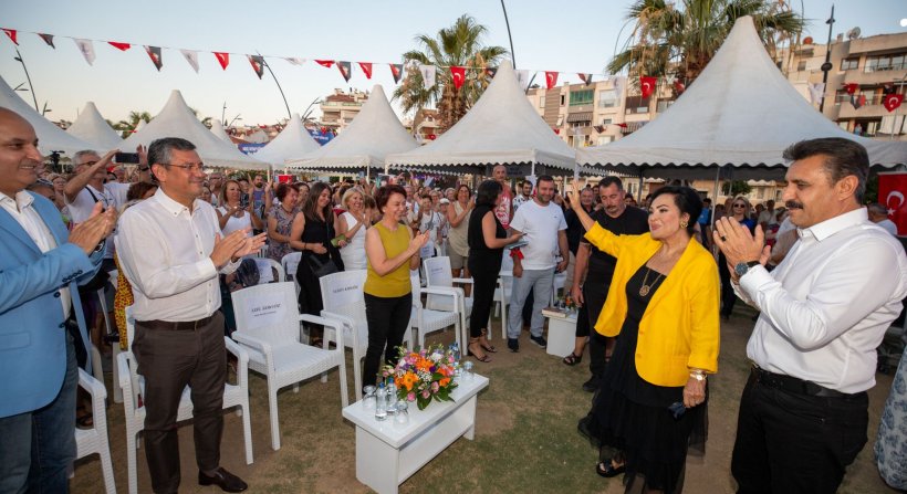 2. Dikili Kitap Günleri Kapılarını Açtı