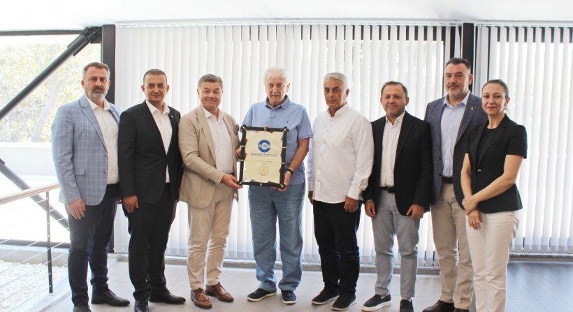 BERTO'DAN İZMİR TİCARET BORSASI'NA VE EBSO BAŞKANI ENDER YORGANCILAR'A ZİYARET