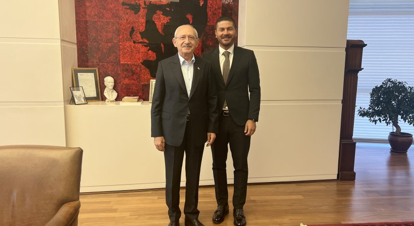 Foça Belediye Başkanı Fatih Gürbüz CHP Genel Merkezini ziyaret etti