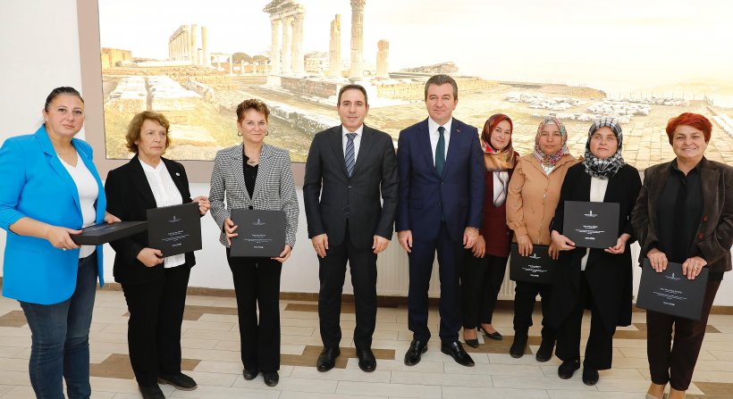 BAŞKAN KOŞTU MUHTARLARLA BULUŞTU