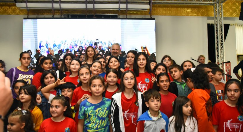 MENEMEN'DE EĞİTİME DEV DESTEK