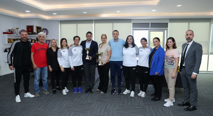 Aliağa'nın Madalya Avcıları