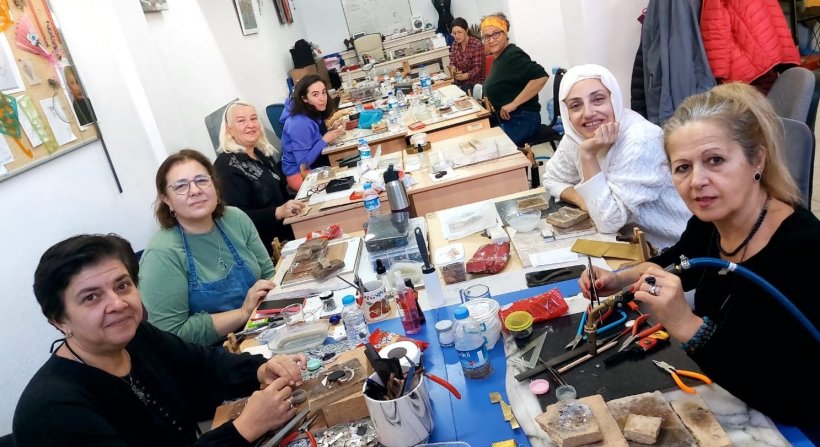 TÜPRAŞ HALK EĞİTİMDE HAREKET VAR