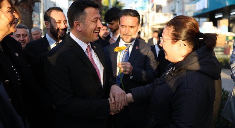 HAMZA DAĞ CHP SEÇİM OFİSİNİ ZİYARET ETTİ