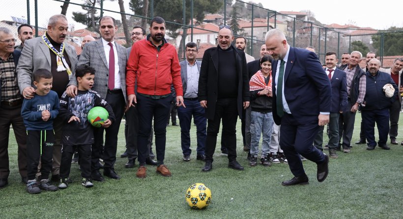 MENEMEN'DE DÖRT AÇILIŞ BİRDEN