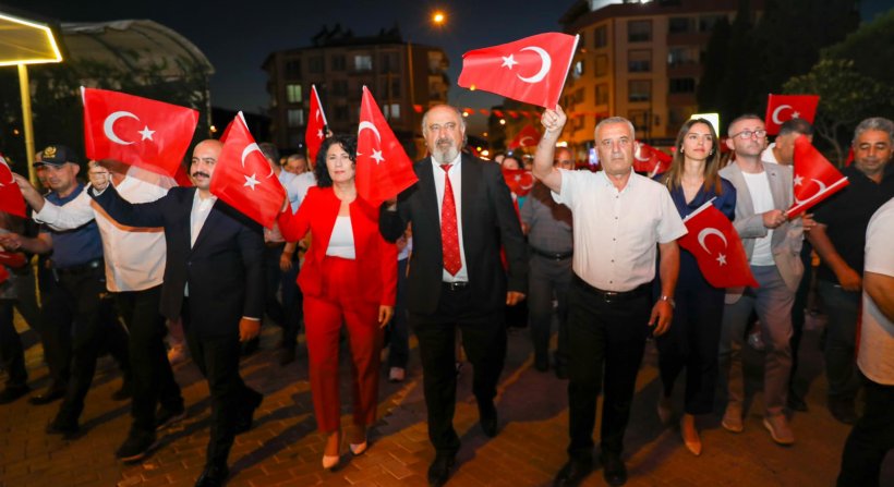 *Kınık Belediyesi 8. Hasat Festivali Coşkuyla Tamamlandı*
