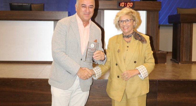 GörEN ACİL KOMŞUM KAZANDI