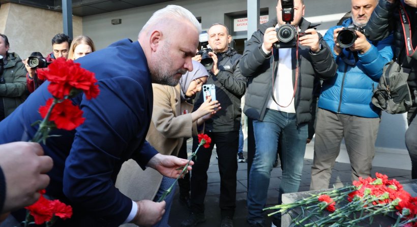 ŞEHİDİMİZİN EMANETİ OLAN BAYRAĞI ASLA DÜŞÜRMEYECEĞİZ