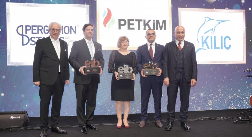 Ege ihracatının yıldızlarının gurur gecesi