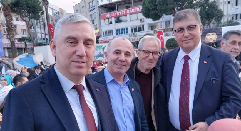 Başkan Tugay'dan iftar sofrasında dayanışma mesajı