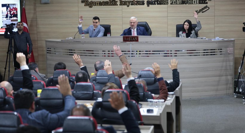 Pehlivan: Belediye ailemle tarih yazdık!