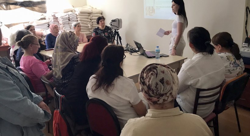 KADINLARA "DİJİTAL OKURYAZARLIK EĞİTİMİ”