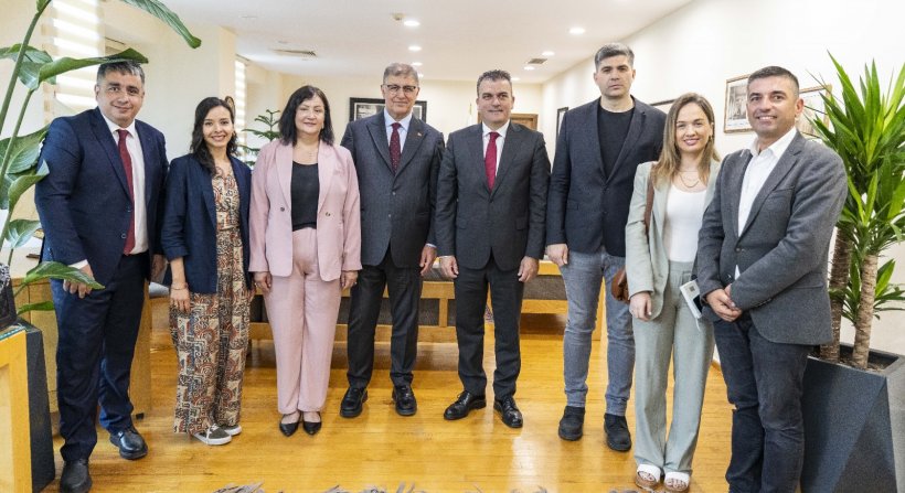 İzmir ve Larissa arasında iklim nötr ve akıllı şehir iş birliği