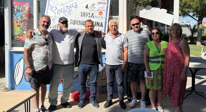 ALİAĞA ŞAKRAN'DA 4. GELENEKSEL TAVLA TURNUVASI YAPILDI