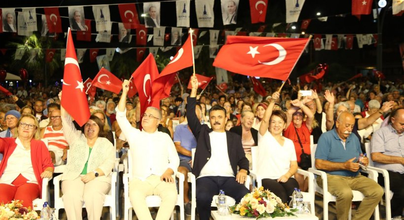 Dikili'de 30 Ağustos Zafer Bayramı Coşkusu