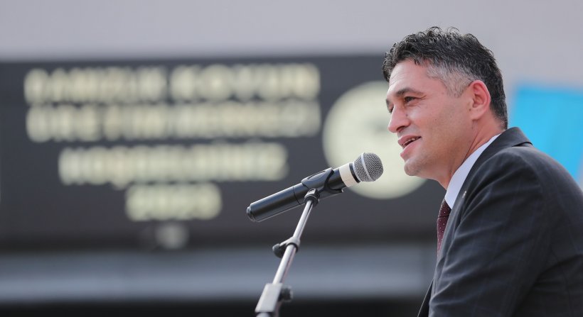 Aliağa'da Üreticiye Destek Sürüyor: Hibeli Koyun ve Koçlar Üreticilere Teslim Edildi