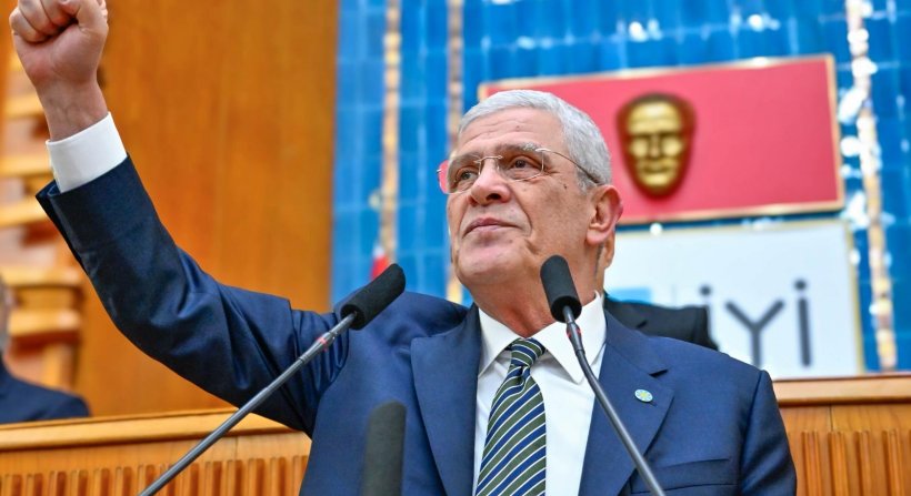 MÜSAVAT DERVİŞOĞLU İZMİR'E GELİYOR